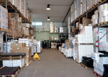 Magazzino via Renata Bianchi, Genova (zona Cornigliano) - foto 1