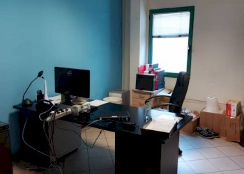 Magazzino via Renata Bianchi, Genova (zona Cornigliano) - foto 6