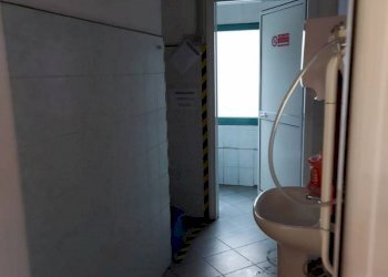 Magazzino via Renata Bianchi, Genova (zona Cornigliano) - foto 10