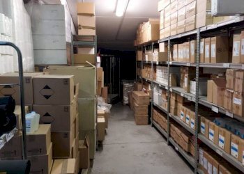 Magazzino via Renata Bianchi, Genova (zona Cornigliano) - foto 17