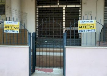 esterno - Locale Commerciale Via Filippo Juvara 1, Siracusa - foto 4