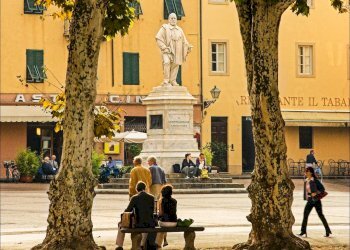 Attività Commerciale Via Nuova, Lucca (zona Centro Storico) - foto 2