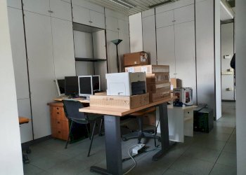 Attività Commerciale Via Nazzaro Sauro, Lucca (zona Centro Storico) - foto 6