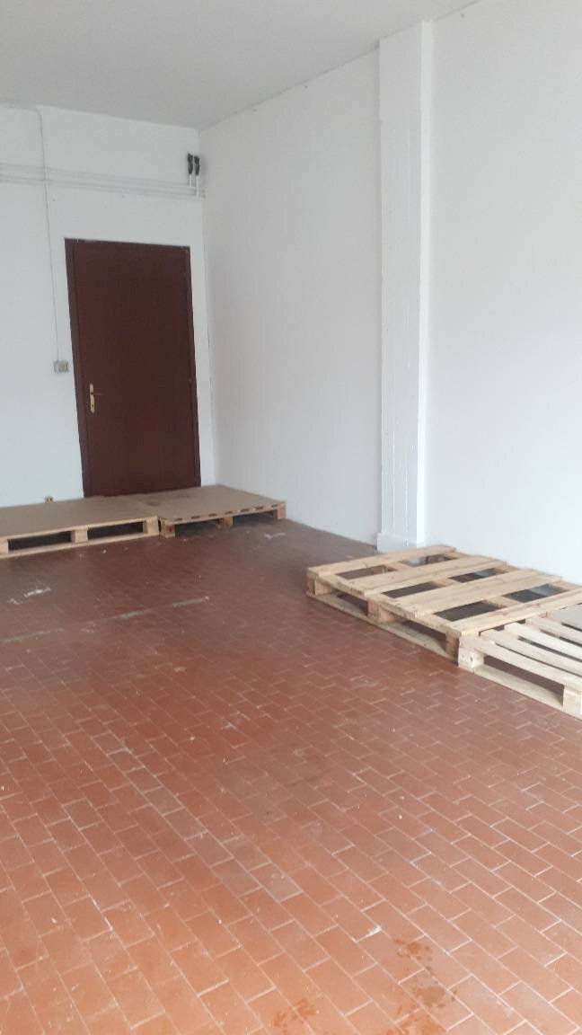 Magazzino Viale Europa, Lucca (zona San Donato) - foto 2