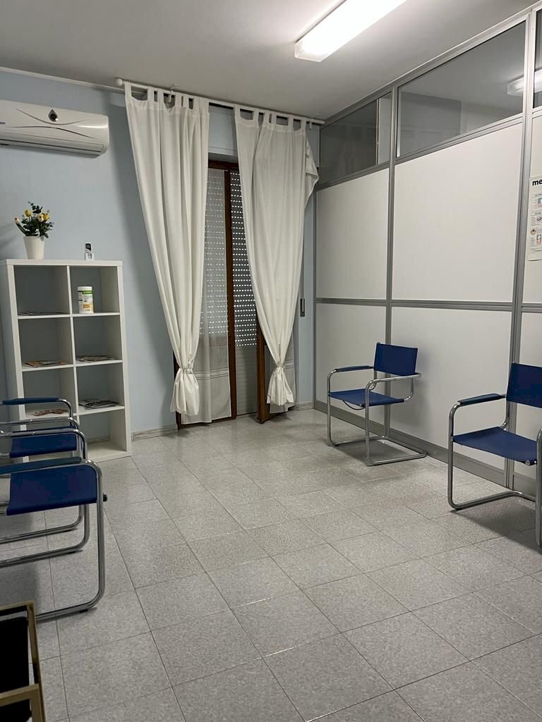 WhatsApp Image 2023-09-06 at 11.20.40 (2).jpg - Office San Benedetto del Tronto - photo 3