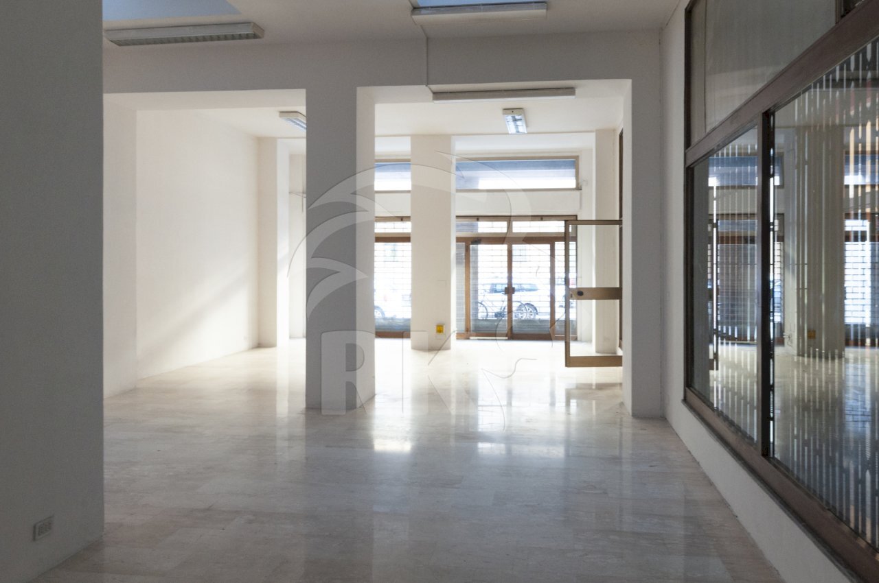 _DSC0077.jpg - Locale Commerciale via delle lame 116, Bologna - foto 1