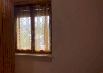 Camera da letto - Trilocale via Cave, Bagnolo Piemonte - foto 11