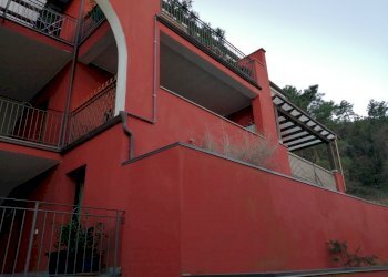 IMG_20210124_164603_resized_20210124_091443752.jpg - Trilocale Ameglia - foto 1