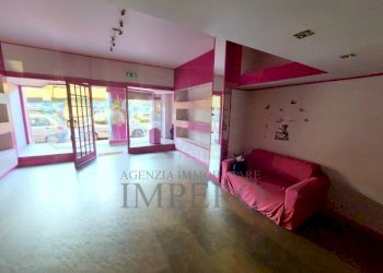 Abbigliamento - Intimo Via Tenda 10, Ventimiglia - foto 3