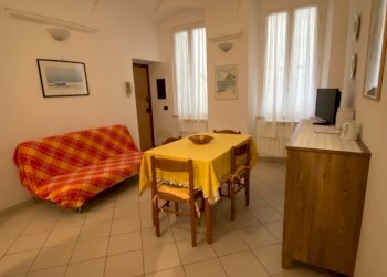 IMG_9245.jpg - Appartamento Via Roma 35, Finale Ligure - foto 2