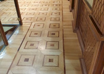 Attività Commerciale Piazza San Michele, Lucca (zona Centro Storico) - foto 5