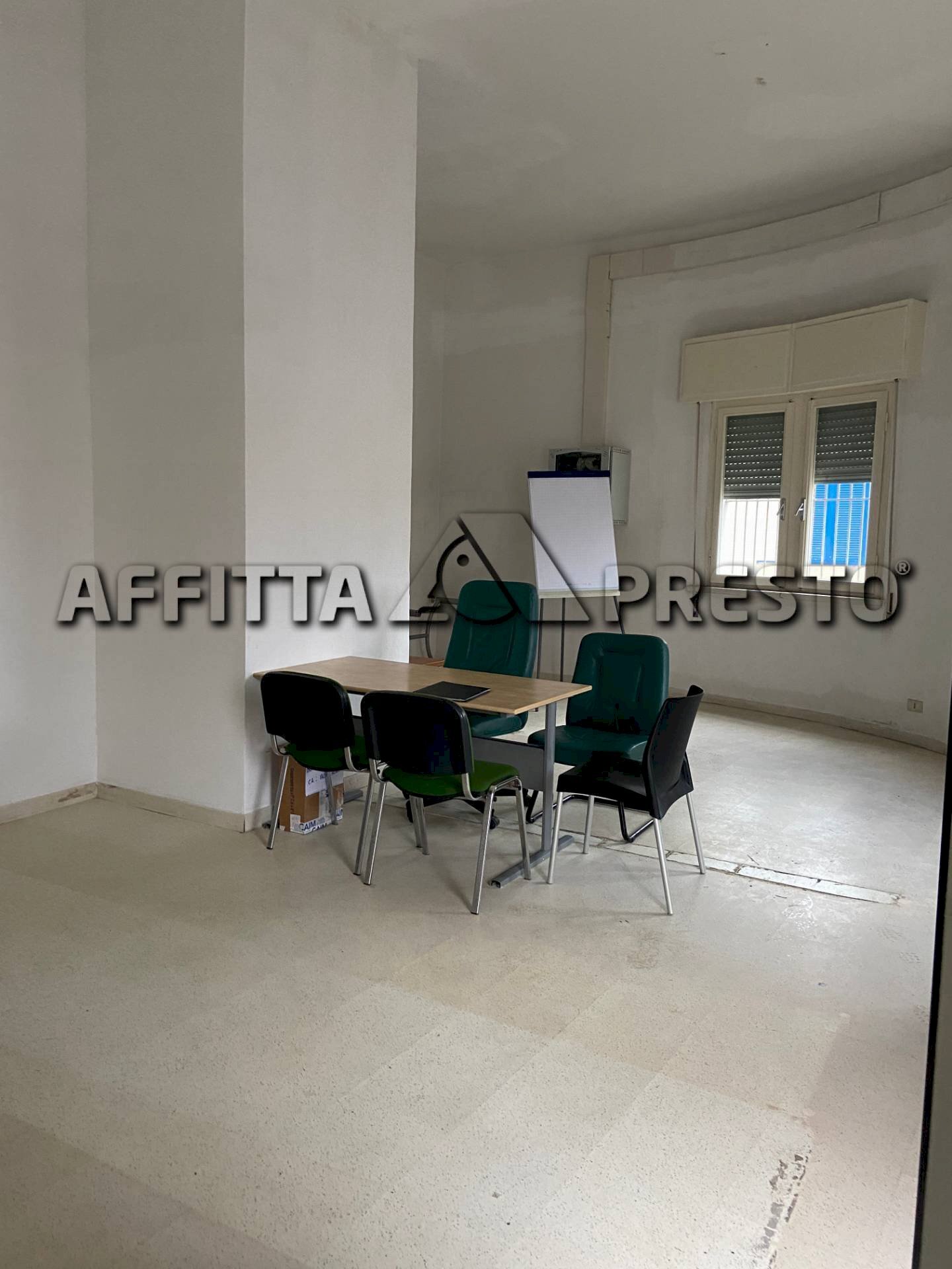 Office Livorno - photo 1