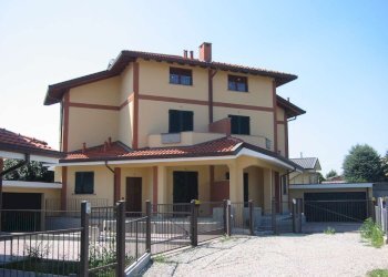 Villa a Schiera Inveruno - foto 1