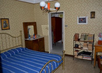 camera a.jpg - Independent house Ameglia - photo 4