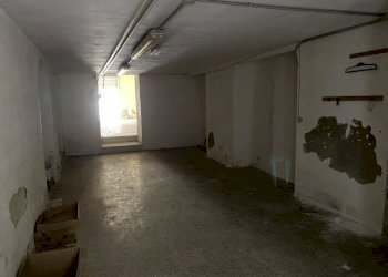 IMG_2422.JPG - Locale Commerciale Ragusa - foto 10