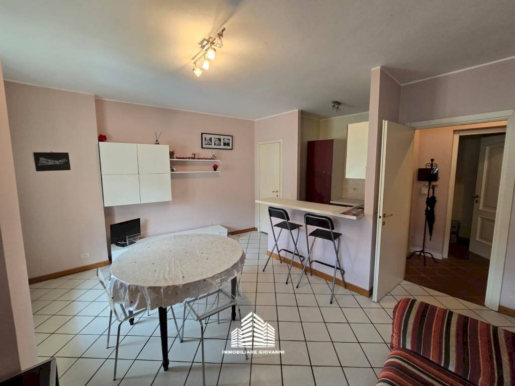 Cucina - Bilocale via Monte di Pietà, 21, Bra - foto 2