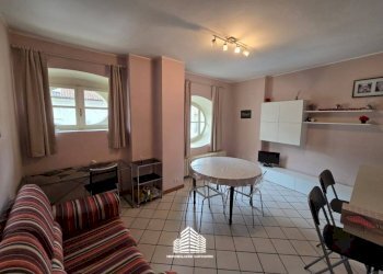 Cucina - Bilocale via Monte di Pietà, 21, Bra - foto 1