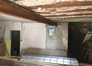 IMG_6060.JPG - Casa semi indipendente Via Enrico Compagno, Rueglio - foto 2