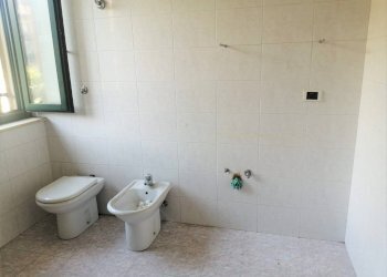 Trilocale via neutro spinozzi, San Benedetto del Tronto - foto 22