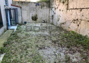 IMG_1797.jpg - Magazzino Via del Forte San Pietro 1, Livorno - foto 5