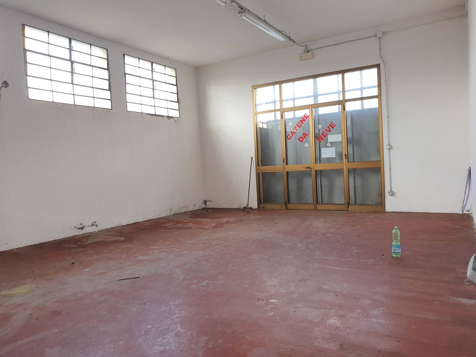 Commercial Activity Via Romana, Lucca (neighborhood Antraccoli) - photo 3