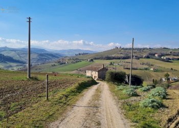 Rustico Montefiore dell'Aso - foto 2