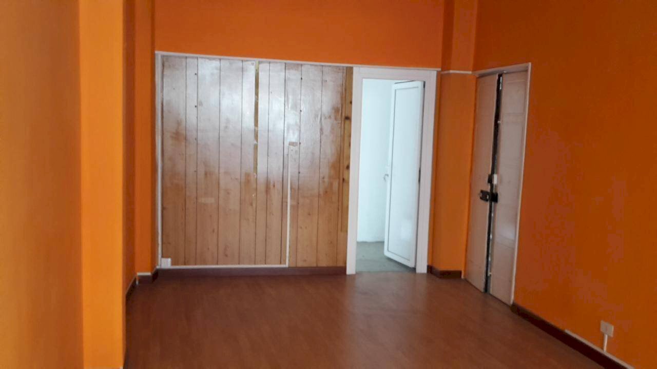 NEGOZIO - Negozio C.so Volta, Asti - foto 1