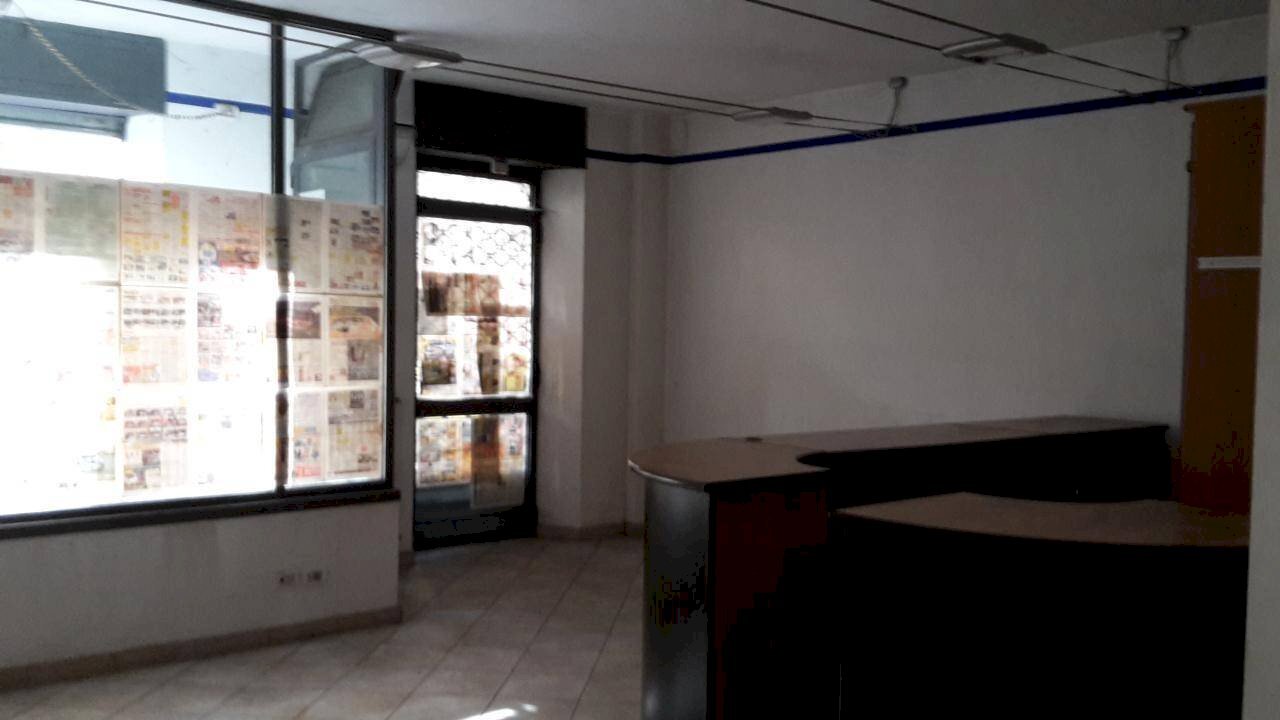 Shop via Aliberti, Asti - photo 2