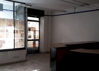 Negozio via Aliberti, Asti - foto 2