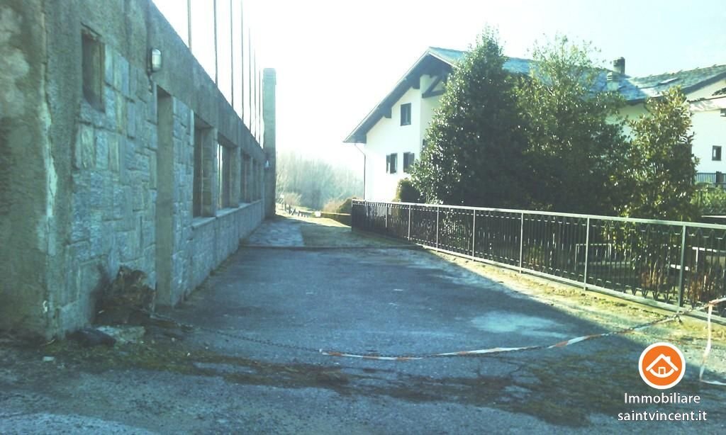 Deposito Via Mons. Alliod, Saint-Vincent - foto 2