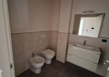Three-room apartment Via Santa Croce, Moncalieri - photo 9
