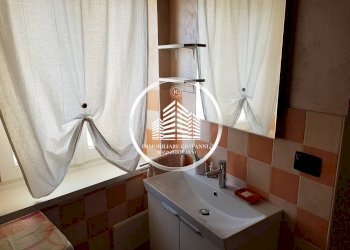 bagno - One-room apartment via Regina Margherita, 33, Bra - photo 7