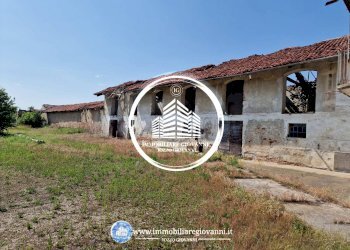 Facciata - Rustico via Racconigi, Carmagnola - foto 3