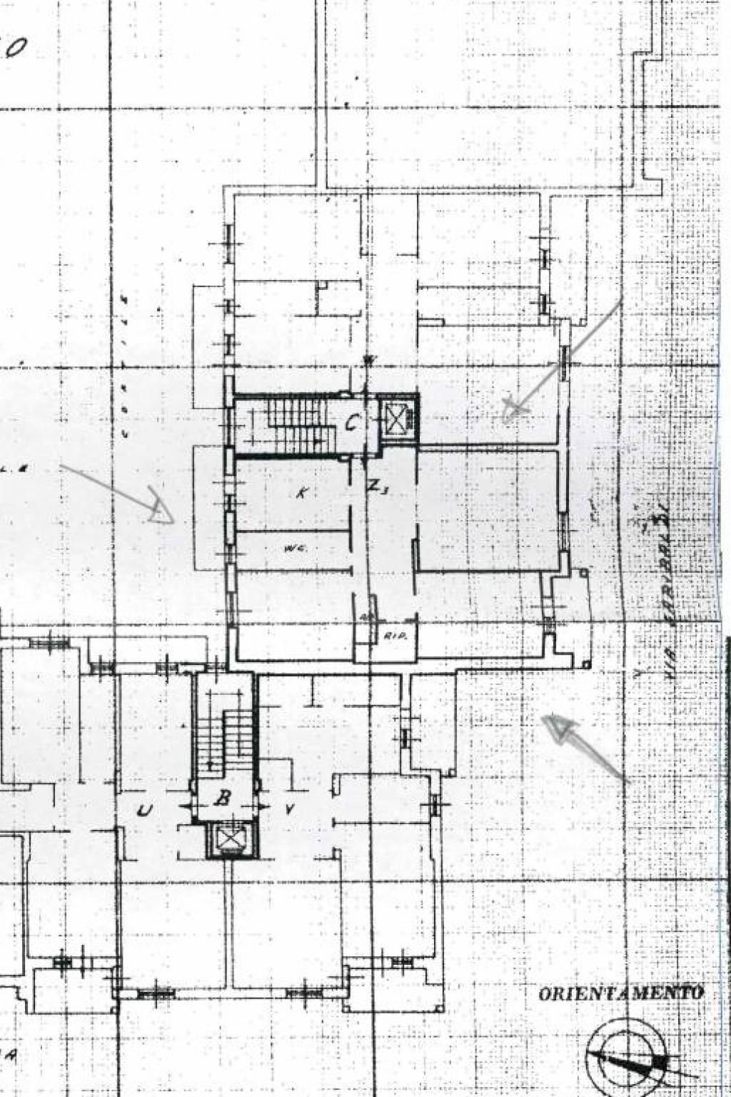 Four-room apartment viale Giuseppe Garibaldi, 35, Carmagnola - floor plans 1