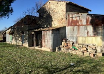 IMG_2017.JPG - Terreno edificabile Via G.Deledda 28, Castelfranco di Sotto - foto 3