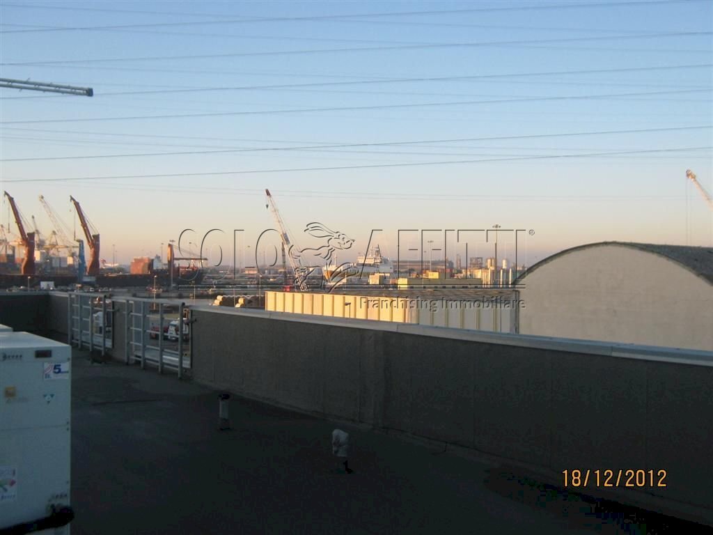 VISTA TETTO - Office VIA DELLE CATERATTE 25, Livorno - photo 3