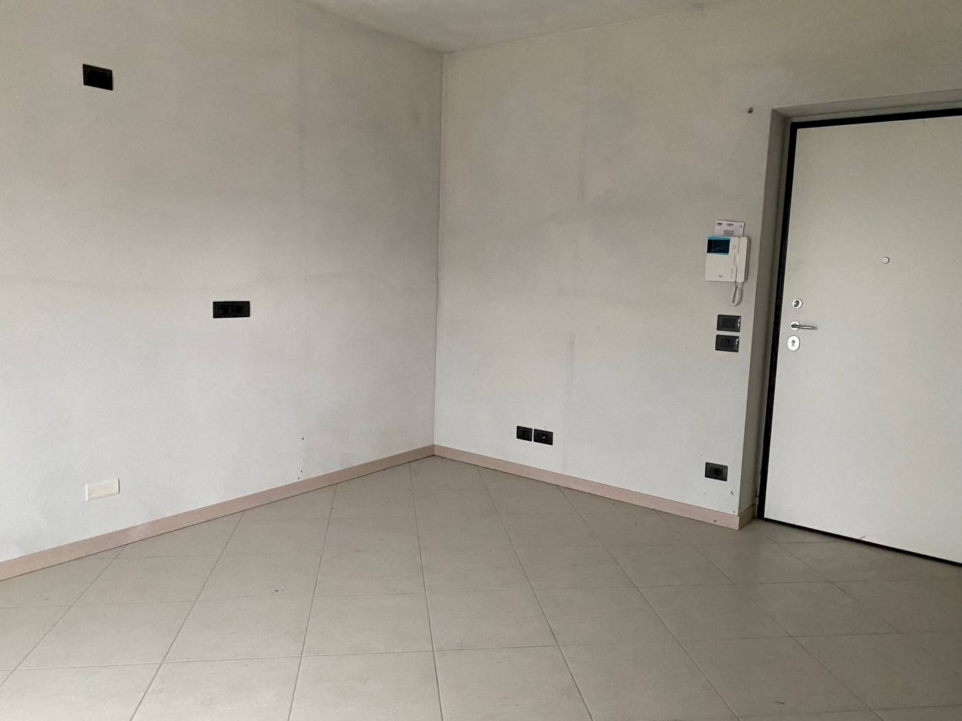 Two-room apartment via Francesco Cirio, Asti - photo 2