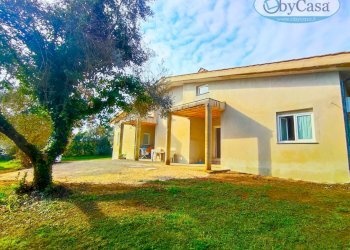 Villa Unifamiliare via poggio della tarantola, Manziana - foto 1