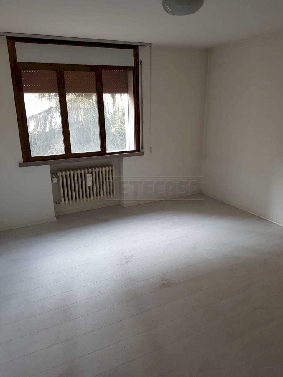 PHOTO-2020-01-13-16-01-27 (2).jpg - Ufficio Venezia - foto 1