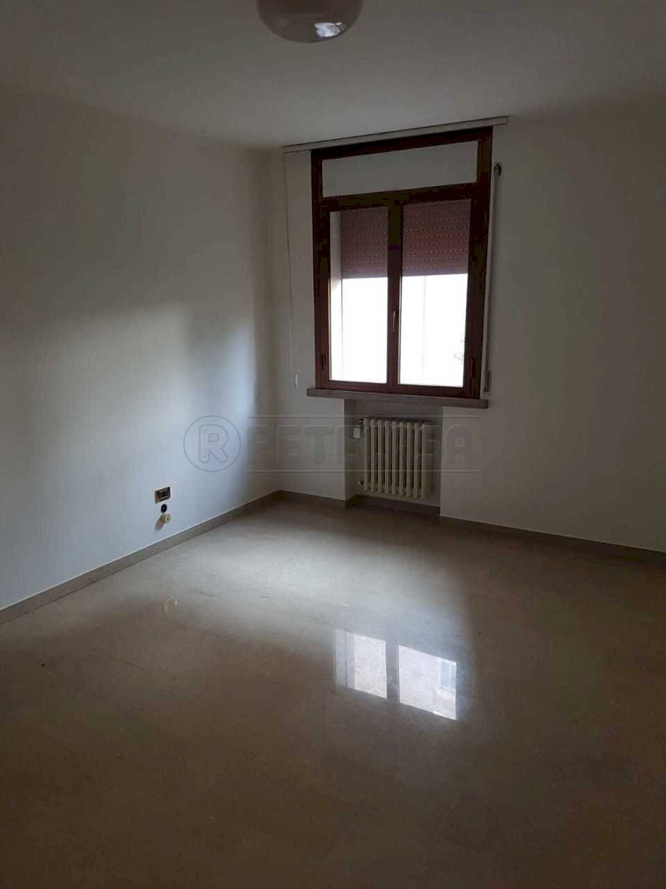 PHOTO-2020-01-13-16-01-29.jpg - Ufficio Venezia - foto 2