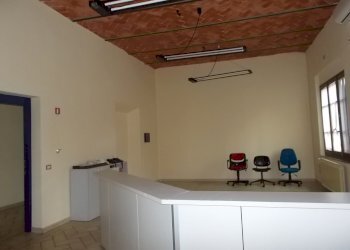 DSCN0157.JPG - Ufficio Pistoia - foto 1