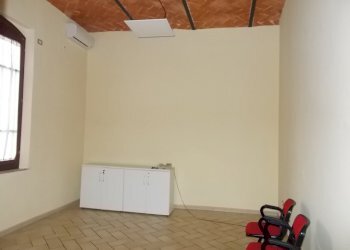 DSCN0160.JPG - Ufficio Pistoia - foto 4