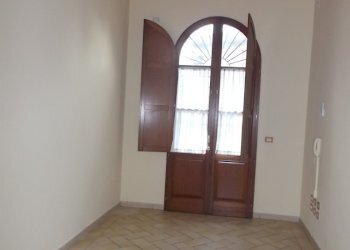 DSCN0161.JPG - Ufficio Pistoia - foto 5