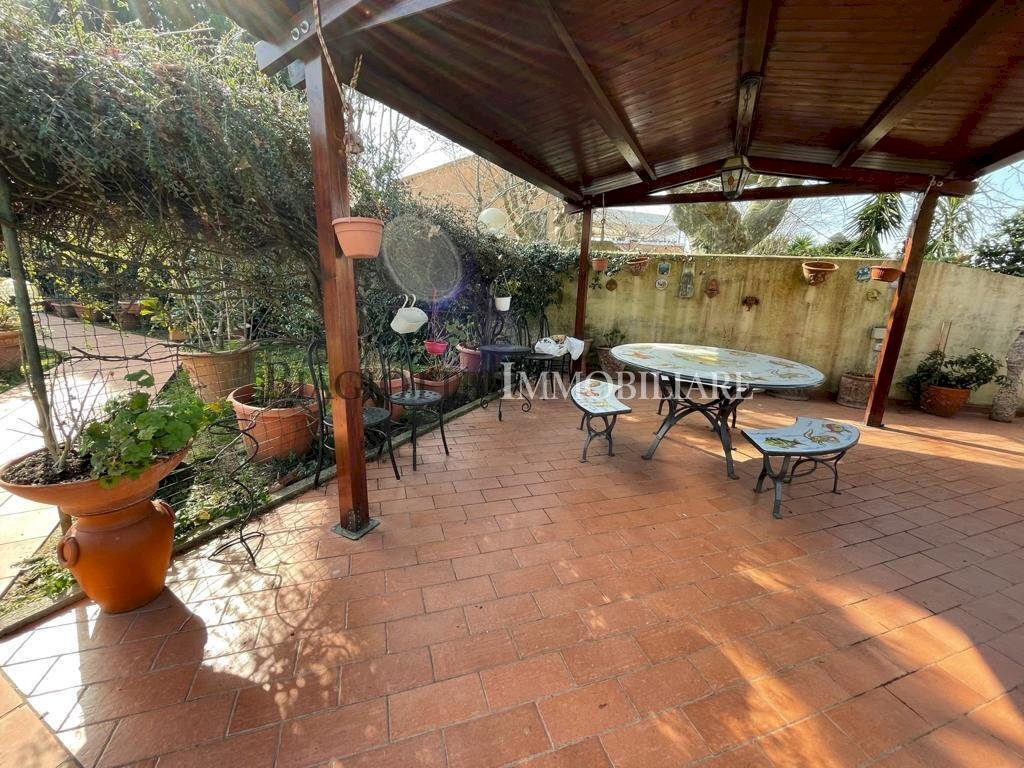 6c009292-eafe-4dd5-8844-8b17848bd735.JPG - Semi-detached house Livorno - photo 2