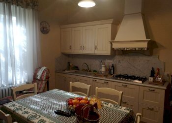 IMG_20210227_142234.jpg - Villa a Schiera Via Pometo 10, Carrara - foto 14