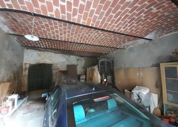 garage - Casa semi indipendente Via Roma 11, 11, Castelnuovo Don Bosco - foto 4