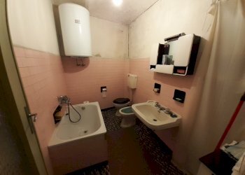 bagno - Casa semi indipendente Via Roma 11, 11, Castelnuovo Don Bosco - foto 9