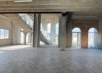 30.jpg - Locale Commerciale Via della Chiesa 9, Capannori - foto 14