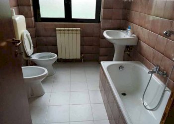 Independent house Via Cesare Battisti, Castellamonte - photo 6