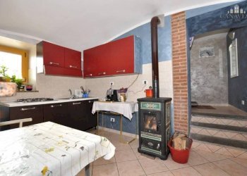 Salone - Quadrilocale Frazione Preparetto, 130, Castellamonte - foto 7